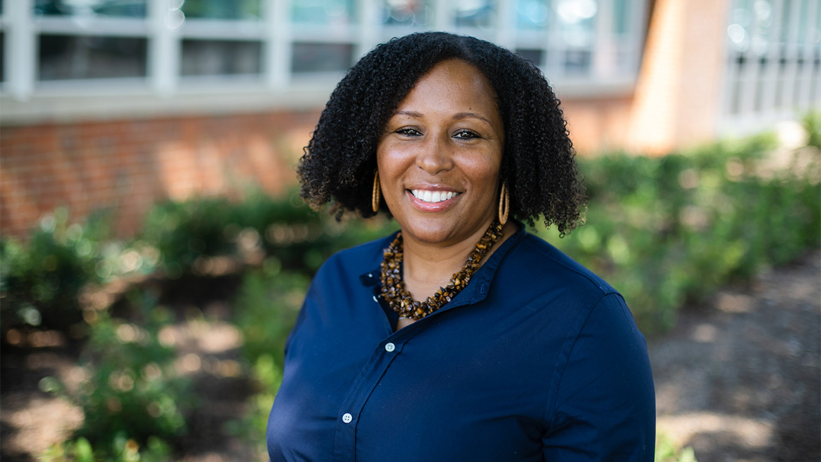 Headshot of Natoya Hill Haskins