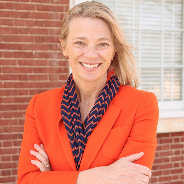 Lysandra Cook Profile Photo