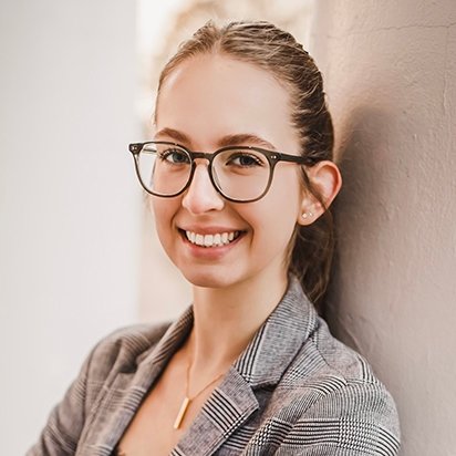 Headshot of Lauren Michaud