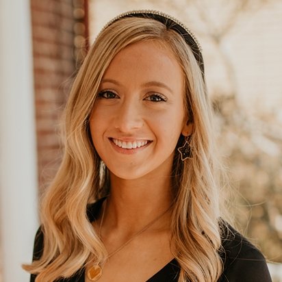Headshot of Leah McConnell
