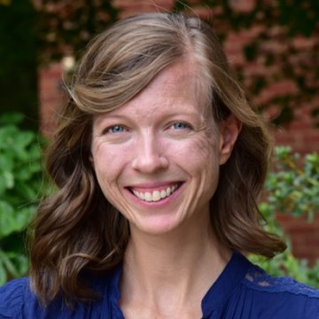 Headshot photo of Savannah Shivers